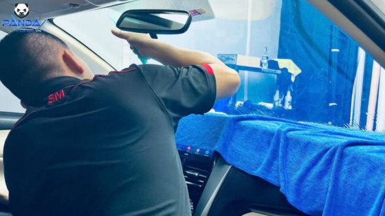 Dán phim cách nhiệt ô tô – Giải pháp chống nóng, bảo vệ xe hiệu quả tại Nha Trang