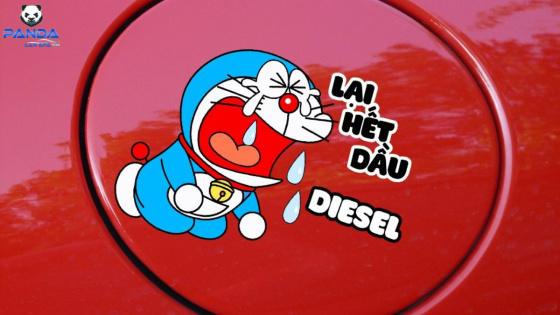 Decal Dán Nắp Bình Xăng Ô Tô – Điểm Nhấn Nhỏ Giúp Xe Cá Tính Hơn