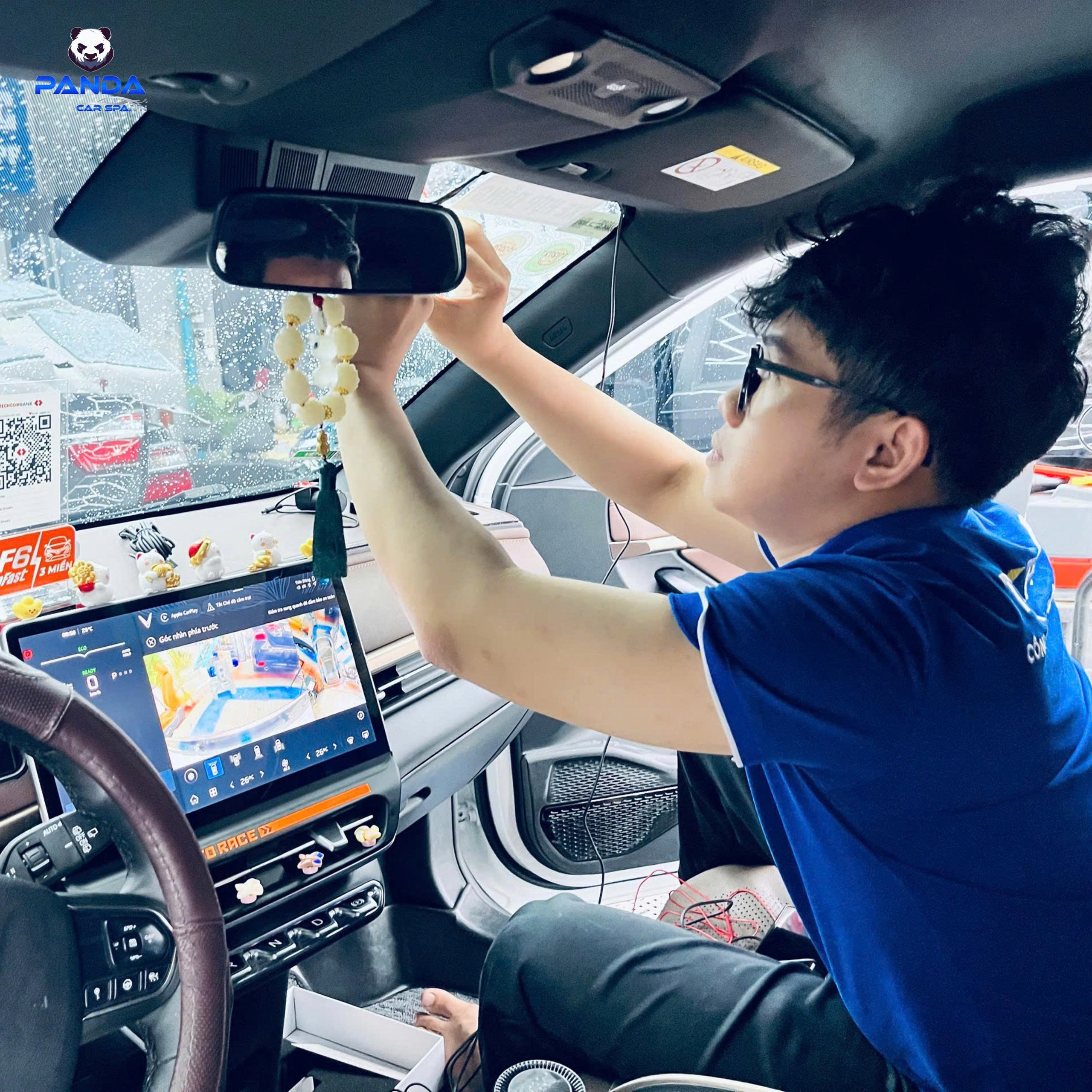 Phụ kiện và nâng cấp xe